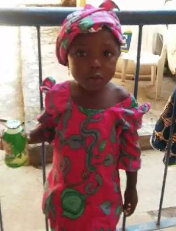 Little girl allegedly being detained because her parents are Shi